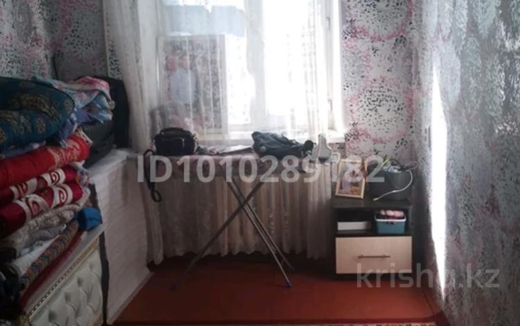 2-комнатная квартира · 53 м² · 4/5 этаж, Бетурганова 13 — Район универсам за 8.5 млн 〒 в  — фото 2