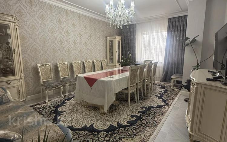 5-комнатная квартира · 145 м² · 9/12 этаж, Бухар Жырау 19 за 158.9 млн ₸ в Астане, Есильский р-н — фото 2