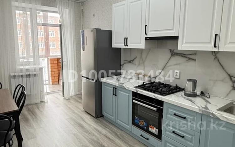 2-комнатная квартира · 55 м² · 1/6 этаж, Береке 45 за 300 000 ₸ в Костанае — фото 2