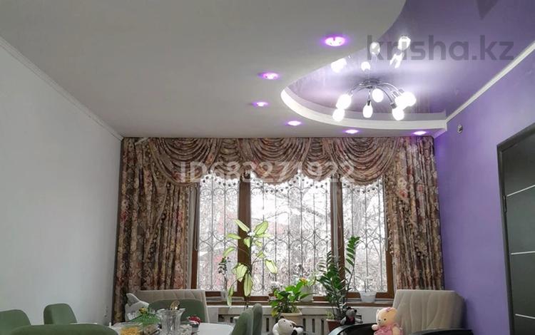 2-комнатная квартира, 49 м², 1/2 этаж, Ботаническая 31 за 27 млн 〒 в Алматы, Жетысуский р-н — фото 2
