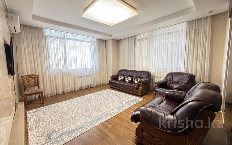 3-комнатная квартира · 90 м² · 9/23 этаж, Кошкарбаева 10/1 за ~ 54 млн ₸ в Астане, Сарайшык р-н — фото 25