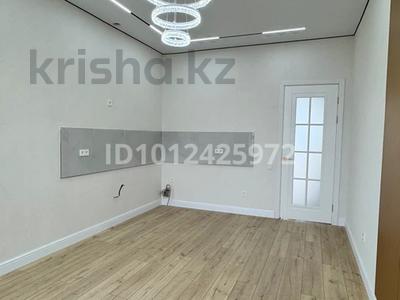 3-комнатная квартира · 61 м² · 8/9 этаж, Мухамеджан Тынышбайулы 10 за 37 млн ₸ в Астане, Сарайшык р-н