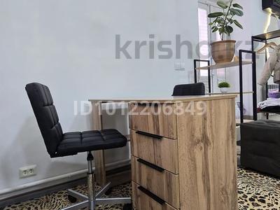 Кабинеттер және жұмыс орындары, студиялар · 32 м², бағасы: 40 000 ₸ в Усть-Каменогорске, Ульбинский