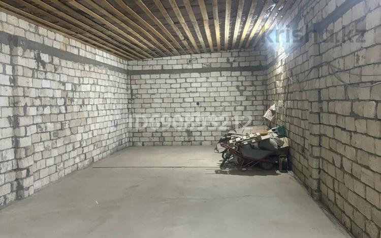 Өнеркәсіптік база · 1.44 сотық, мкр Сарыкамыс-2 27, бағасы: 300 000 ₸ в Атырау — фото 2