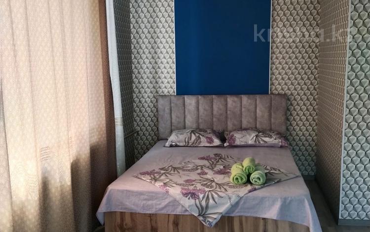 1-бөлмелі пәтер · 35 м² · 3/5 қабат, Кабанбай Батыра 105 А, бағасы: 15 000 ₸ в Усть-Каменогорске, Ульбинский — фото 2