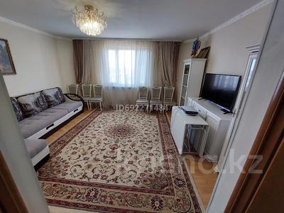 2-бөлмелі пәтер, 70 м², 10/12 қабат, Молдагуловой 27а — Жеңіс, бағасы: 31.5 млн 〒 в Астане, Сарыарка р-н