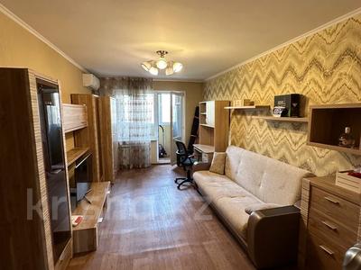 2-бөлмелі пәтер, 44 м², 2/4 қабат, мкр №11 10, бағасы: 27 млн 〒 в Алматы, Ауэзовский р-н