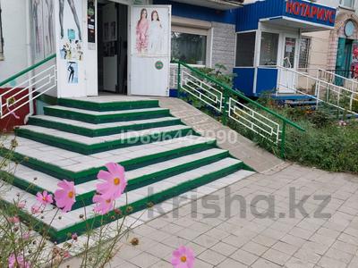Продажа коммерческой недвижимости в Костанайской обл.: Магазины и бутики · 60 м² за 18 млн 〒 Магазины и бутики · 60 м² за 18 млн 〒 в Рудном