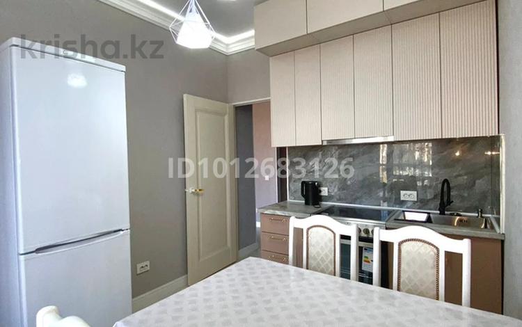 1-комнатная квартира · 42 м², Ракымжан Кошкарбаев 36 за 230 000 ₸ в Астане, Сарайшык р-н — фото 8