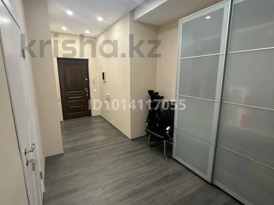 3-комнатная квартира · 127 м² · 10/15 этаж, Тауелсиздик 33 за 83 млн ₸ в Астане, Алматы р-н