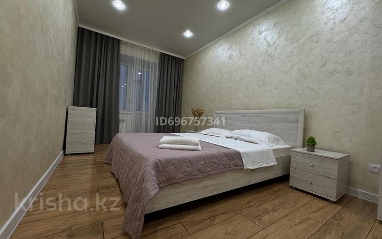 3-комнатная квартира · 70 м² · 7/9 этаж, мкр Юго-Восток, Муканова 21/3 — Каргу,омс,арай, банковский колледж за 2 500 〒 в Караганде, Казыбек би р-н — фото 2