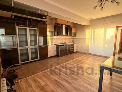 5-бөлмелі пәтер · 180.5 м² · 4/4 қабат, Каратал, бағасы: 67 млн ₸ в Талдыкоргане