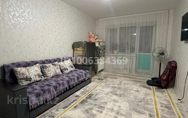 2-бөлмелі пәтер · 52.9 м² · 8/9 қабат, Карагайлы 58а, бағасы: 23.5 млн ₸ в Семее — фото 2
