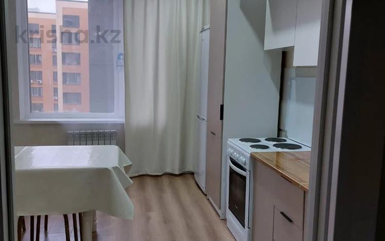 2-комнатная квартира · 70 м² · 7/20 этаж, Туркестан 4Б за 350 000 〒 в Астане, Есильский р-н — фото 9