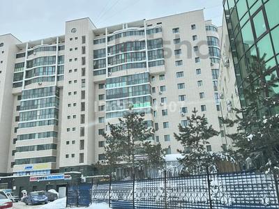 3-комнатная квартира, 120 м², 9/12 этаж, шевченко 8 за 57 млн 〒 в Астане, Сарыарка р-н