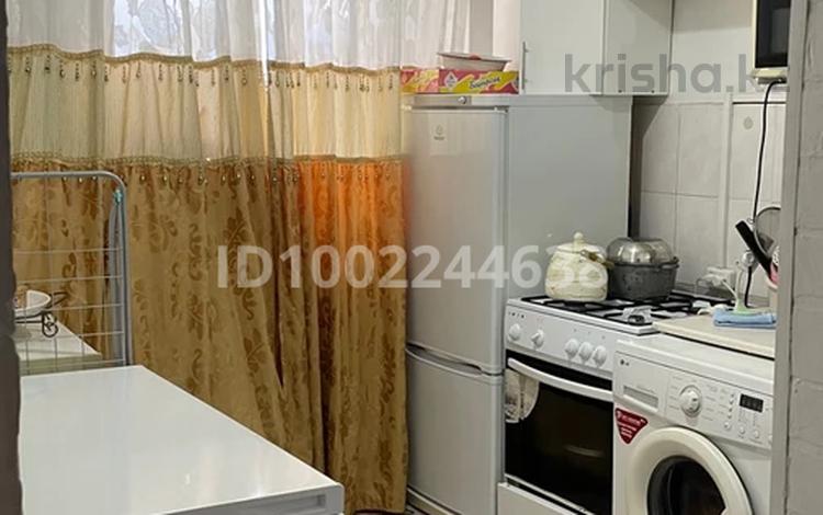 2-комнатная квартира · 43 м² · 5/5 этаж, Майкудук, Бирюзова 1 — где находится кафе ласточка за 10 млн ₸ в Караганде, Алихана Бокейханова р-н — фото 2