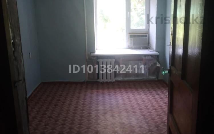 1-комнатная квартира · 15 м² · 3/5 этаж, Гагарина за 2.1 млн ₸ в Уральске — фото 2