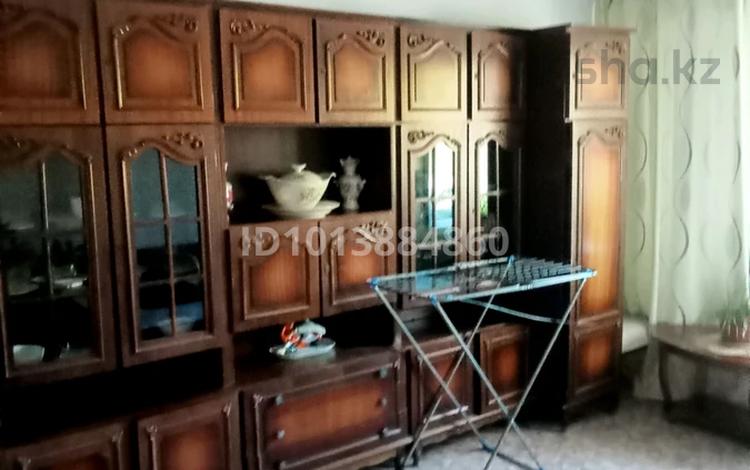 3-бөлмелі пәтер · 72.3 м² · 1/5 қабат, Энергетиков 60, бағасы: 16 млн ₸ в Экибастузе — фото 2