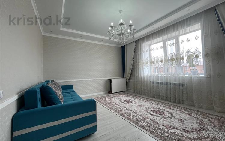 3-комнатная квартира · 87 м² · 5/5 этаж, мкр Юго-Восток, мкр Степной 2 за 39.9 млн ₸ в Караганде, Казыбек би р-н — фото 2
