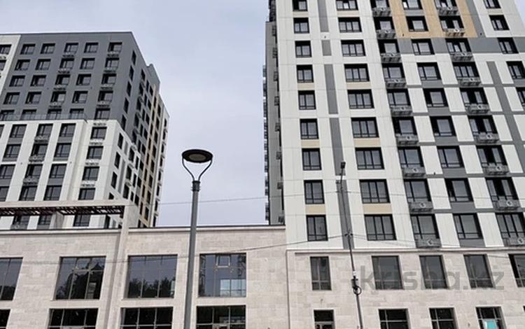 3-комнатная квартира · 98.79 м² · 13/17 этаж, Жамакаева 70 — Уранхаева за 66 млн ₸ в Семее — фото 2
