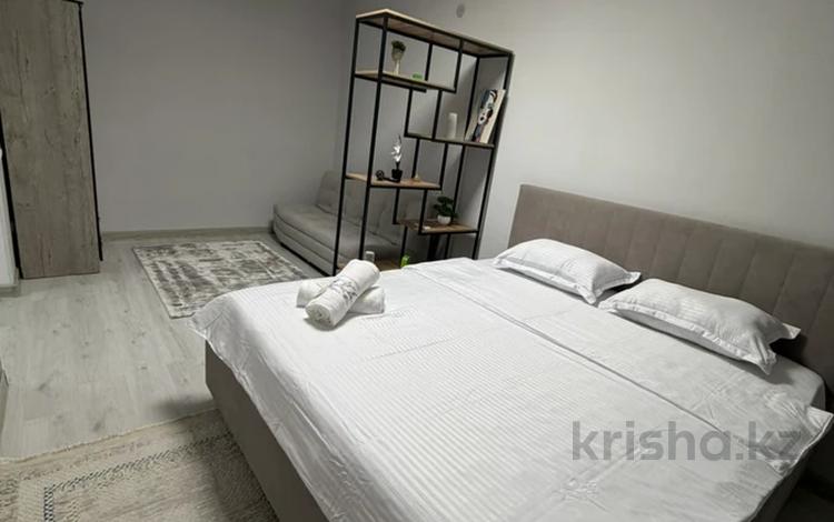1-бөлмелі пәтер · 42 м² · 2/12 қабат, Северо-Восток ш/а. 29/4, бағасы: 3 000 ₸ в Шымкенте, Каратауский р-н — фото 2