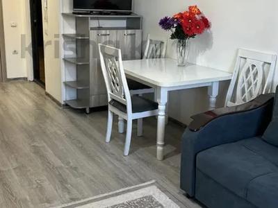 2-бөлмелі пәтер · 45 м² · 9/10 қабат, Ақсай-5 ш/а., Момышулы 25 — Жубанова, бағасы: 270 000 ₸ в Алматы, Ауэзовский р-н