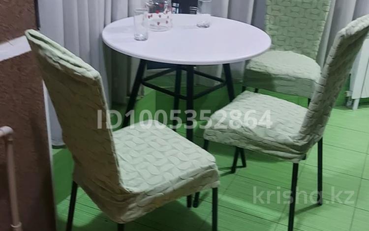 1-комнатная квартира · 38 м² · 10/10 этаж, мкр Аксай-3А — Толе би за 230 000 ₸ в Алматы, Ауэзовский р-н — фото 2