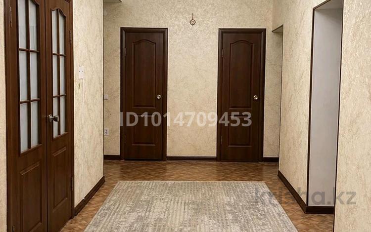 3-комнатная квартира · 85 м² · 7/9 этаж, Нур сити 2ой микрорайон 11В — Школа 60 за 24 млн ₸ в Актобе — фото 2