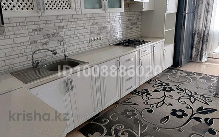 3-бөлмелі пәтер · 120 м² · 8/10 қабат, мкр. Алтын орда, С.Байшева, бағасы: 44.8 млн ₸ в Актобе — фото 3