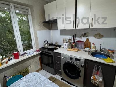 3-бөлмелі пәтер · 60 м² · 2/5 қабат, мкр Тастак-1, бағасы: 38 млн ₸ в Алматы, Ауэзовский р-н