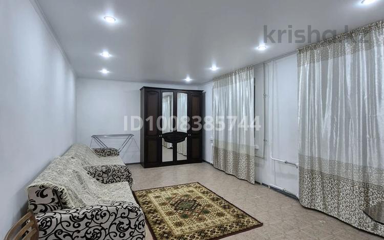 2-комнатная квартира · 60 м², Шмидта 9/2 — Шакарима Шмидта за 26 млн ₸ в Семее, Красный Кордон — фото 2