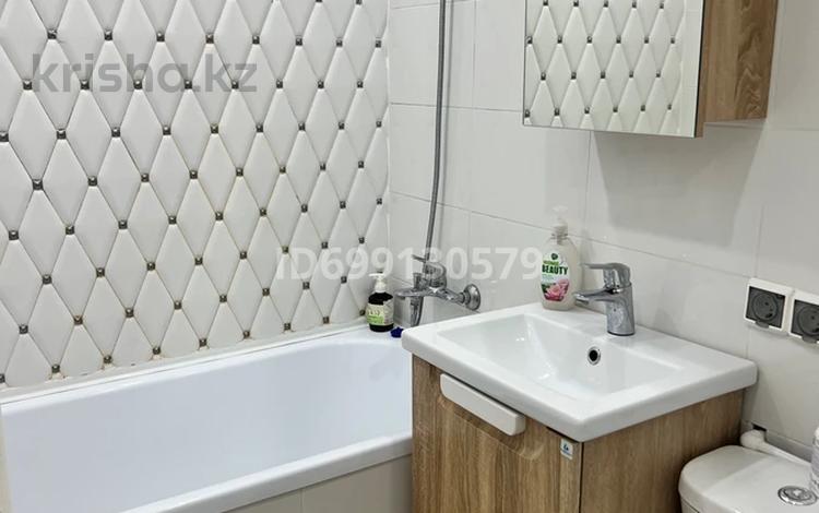 1-комнатная квартира · 40 м² · 4/5 этаж, Сатпаева 35 — Академика Сатпаева / Лермонтова за 15 000 ₸ в Павлодаре — фото 8