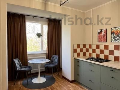 1-бөлмелі пәтер · 35 м² · 3/5 қабат, №8 ш/а., бағасы: 300 000 ₸ в Алматы, Ауэзовский р-н