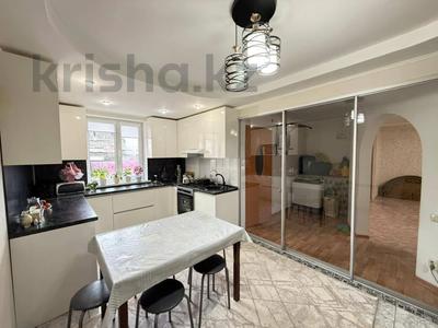 Отдельный дом · 5 комнат · 250 м² · 5 сот., Козыбаева за 45 млн ₸ в Костанае