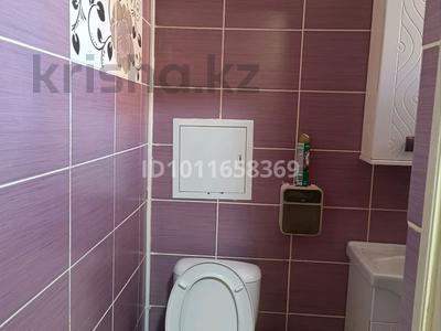 2-бөлмелі пәтер · 48.2 м² · 2/4 қабат, 6-й мкр — садик, школа, Аква ждим плавание, дана супер маркет, дом быта рядом, бағасы: 14 млн ₸ в Актау