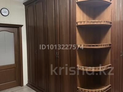 2-комнатная квартира · 90 м² · 2/19 этаж, Баянауыл 1 за 350 000 ₸ в Астане, р-н Байконур