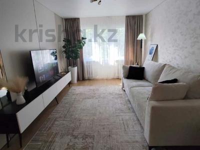 2-комнатная квартира · 46 м² · 4/4 этаж, мкр №6 3 за 36 млн 〒 в Алматы, Ауэзовский р-н