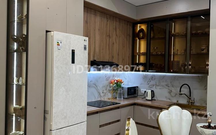 3-бөлмелі пәтер · 73 м² · 2/5 қабат, омаровой 37 — ленина, бағасы: 83 млн ₸ в Алматы, Медеуский р-н — фото 2