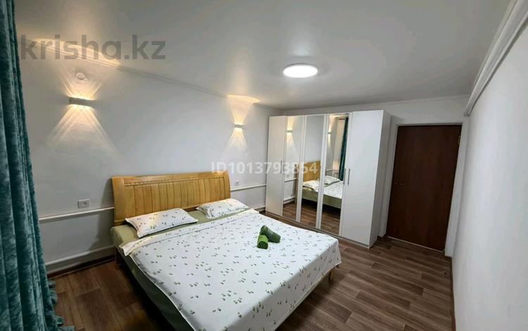 2-комнатная квартира · 50 м² · 1/2 этаж, Аблайхана 329 — Маканчинсий край за 15 000 ₸ в Урджаре — фото 2