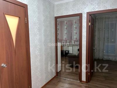 1-комнатная квартира, 40 м², 2/5 этаж помесячно, Ильяса Есенберлина за 95 000 〒 в Усть-Каменогорске