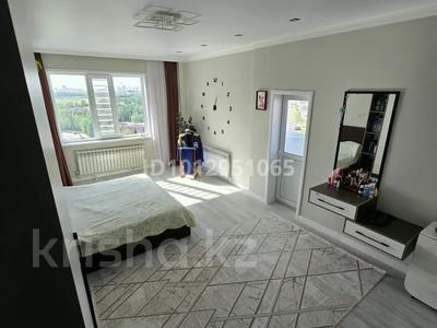 4-бөлмелі пәтер · 146 м² · 10/17 қабат, Момышулы 2г, бағасы: 500 000 ₸ в Астане, Алматы р-н