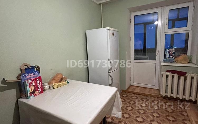 2-бөлмелі пәтер, 57 м², 7/9 қабат ай сайын, Бекхожина 9, бағасы: 140 000 〒 в Павлодаре — фото 2