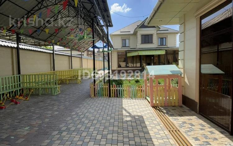 Садик с домом, 380 м² за 165 млн 〒 в Шымкенте, Каратауский р-н — фото 21