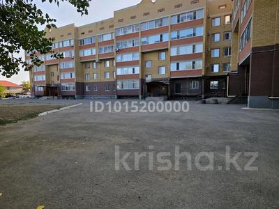2-комнатная квартира · 68 м² · 4/5 этаж, Бурабай 12 — Бурабай Жанкожа за 24.5 млн ₸ в Актобе, мкр. Курмыш