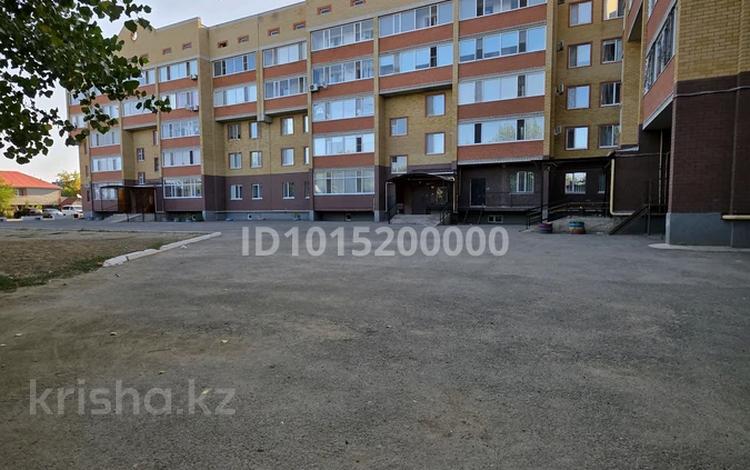 2-комнатная квартира · 68 м² · 4/5 этаж, Бурабай 12 — Бурабай Жанкожа за 24.5 млн ₸ в Актобе, мкр. Курмыш — фото 2