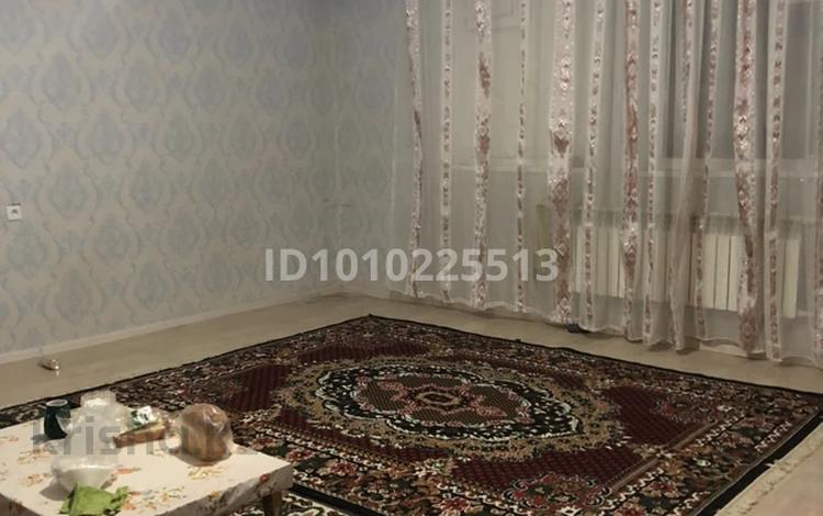 3-комнатная квартира · 68.2 м² · 4/4 этаж, 5 61 за 13 000 ₸ в Жанаозен — фото 2
