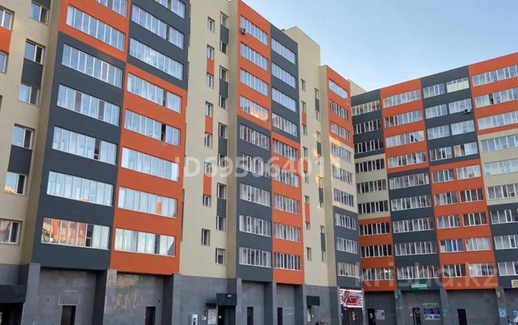 1-комнатная квартира, 35 м², 2/9 этаж, Калдаяков 26 за 11.7 млн 〒 в Астане, Алматы р-н — фото 2