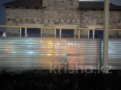 Отдельный дом · 5 комнат · 200 м² · 10 сот., Мкр восточный 57 за 27 млн ₸ в Затобольске (Тобыле)