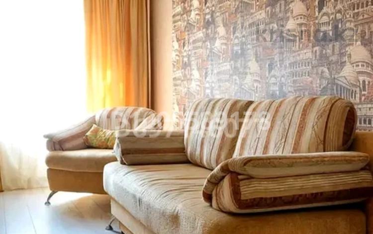 4-бөлмелі пәтер · 80 м² · 5/5 қабат, Абубакира Кердери, бағасы: 30 млн ₸ в Уральске, мкр Школьник — фото 2
