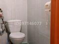 4-бөлмелі пәтер · 80 м² · 5/5 қабат, Абубакира Кердери, бағасы: 30 млн ₸ в Уральске, мкр Школьник — фото 6